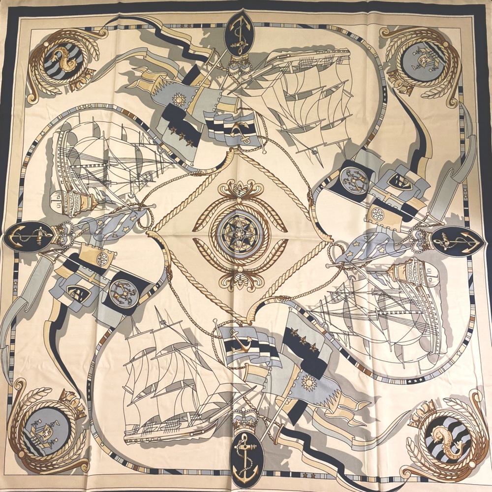 New Silk Square Scarf white/navy